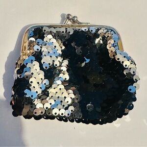 Sequin Black and Silver Kisslock Coin Purse